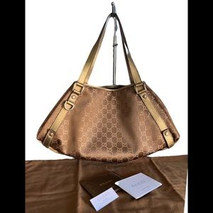 GUCCI
Monogram Abbey Shoulder Bag Bronze Gold Authentic